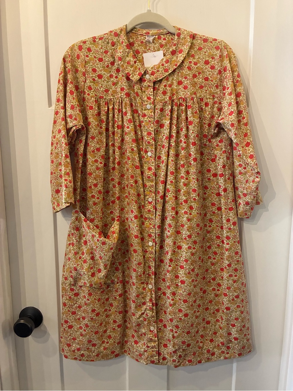 Floral Button-Front Dress in Red and Cream